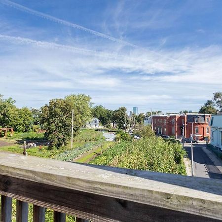New! Boston Condo Near Mbta, 3Mi To Fenway ! 外观 照片