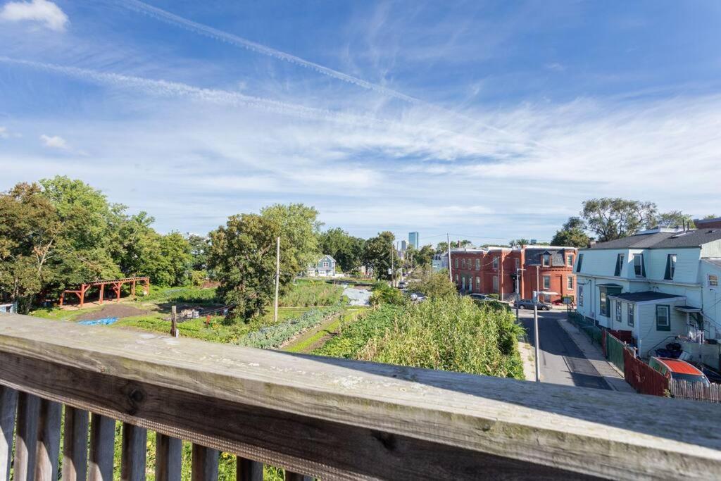 New! Boston Condo Near Mbta, 3Mi To Fenway ! 外观 照片